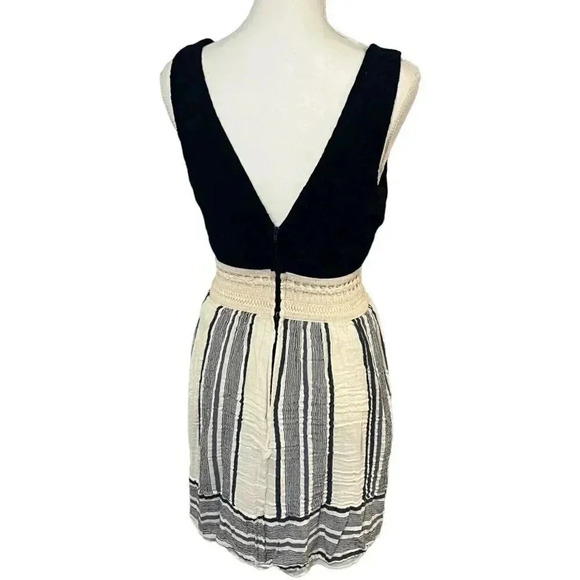 Three Pink Hearts size L EUC mini dress - Picture 4 of 12